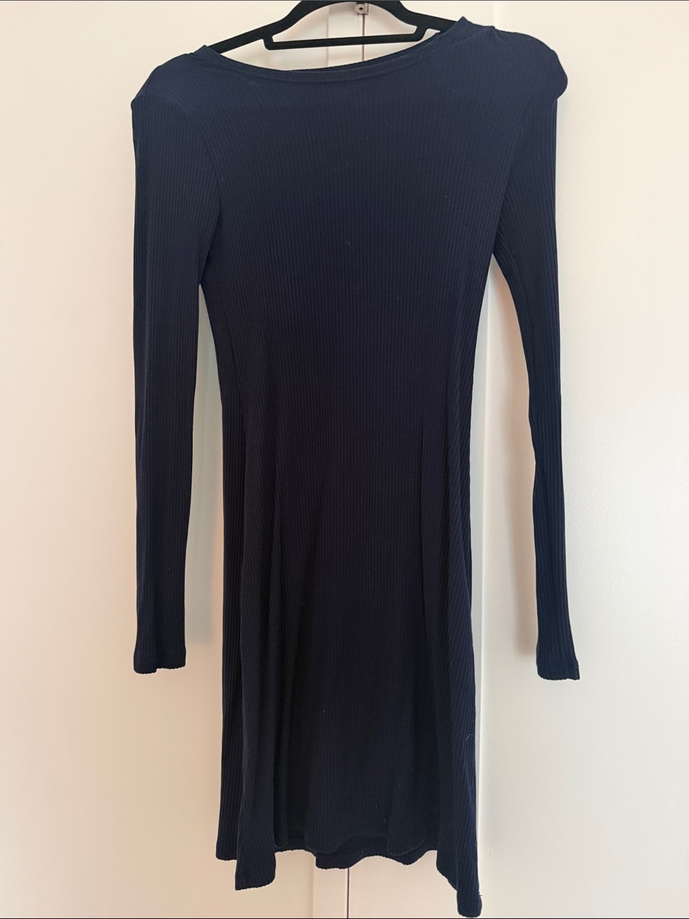 Reformation Long Sleeve Ribbed Dress in Navy
